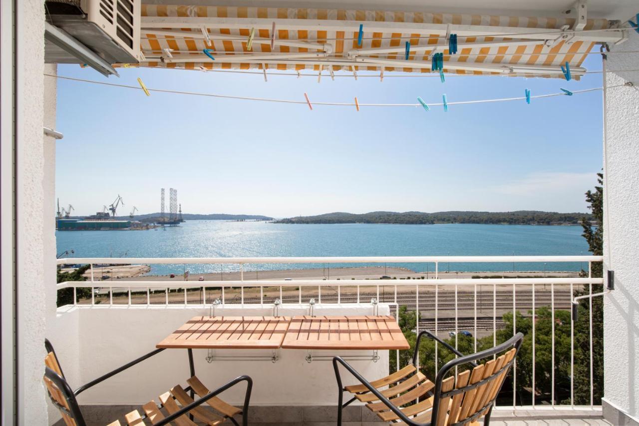 Top Floor Sunset Apartment Pula Luaran gambar